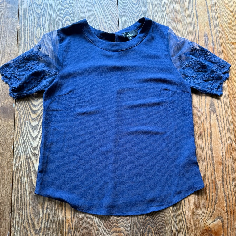 Lulu's Blue Puff Sleeve Fitted Blouse